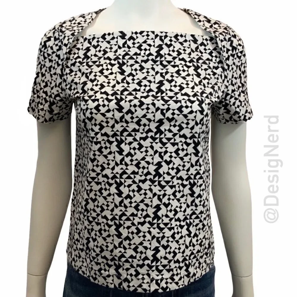 KATE SPADE FOLD OVER TOP IN TINY QUILT PRINT BLACK & WHITE XS COTTON POPLIN